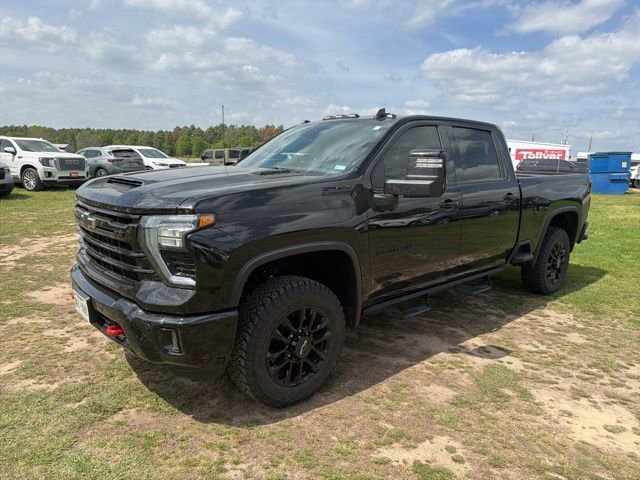 Used 2025 Chevrolet Silverado 2500 LTZ w/ Trail Boss Package image 2