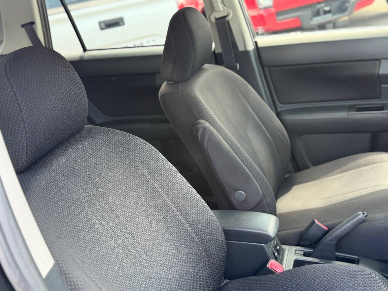 Used 2009 Scion xB FWD image 60