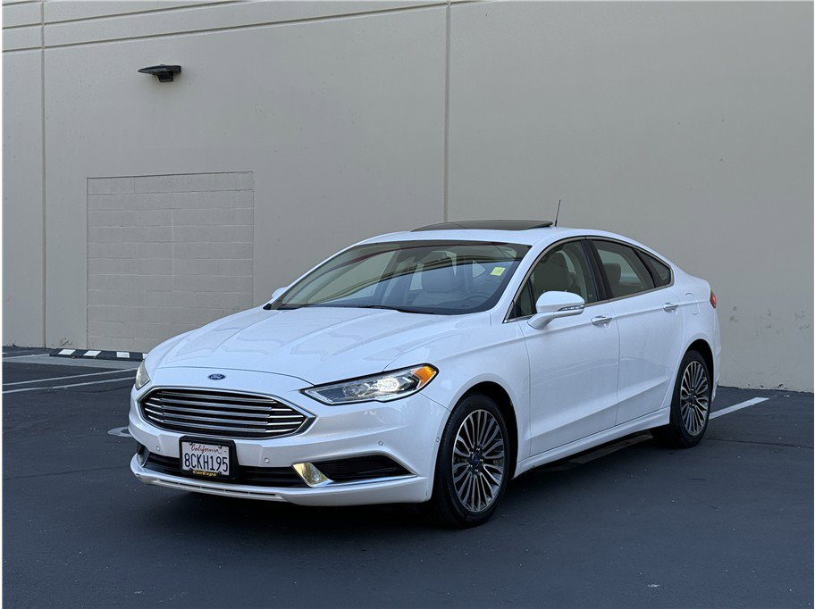 Used 2018 Ford Fusion SE w/ Fusion SE Technology Package