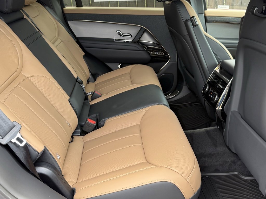 New 2025 Land Rover Range Rover Sport Dynamic SE image 33