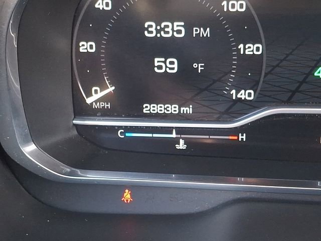 Used 2023 GMC Yukon SLT w/ SLT Premium Package image 22