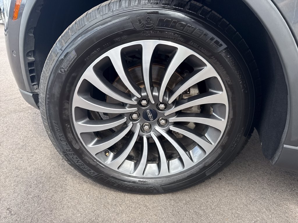 Used 2020 Lincoln Aviator Reserve w/ Equipment Group 201A AWD/4WD image 27