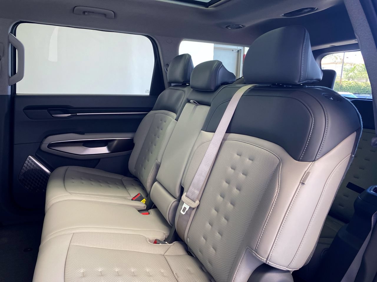 New 2026 Kia EV9 Wind AWD/4WD image 35