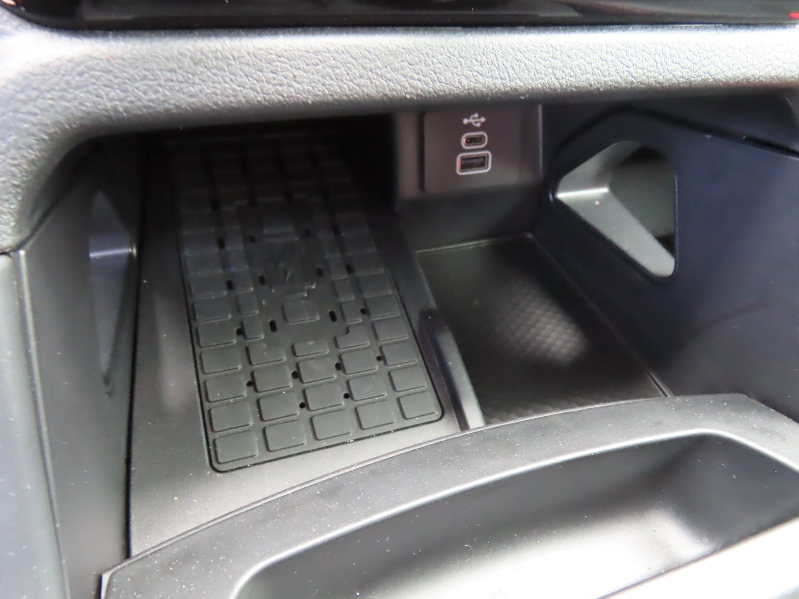 Certified 2025 Ford Ranger Raptor AWD/4WD image 29