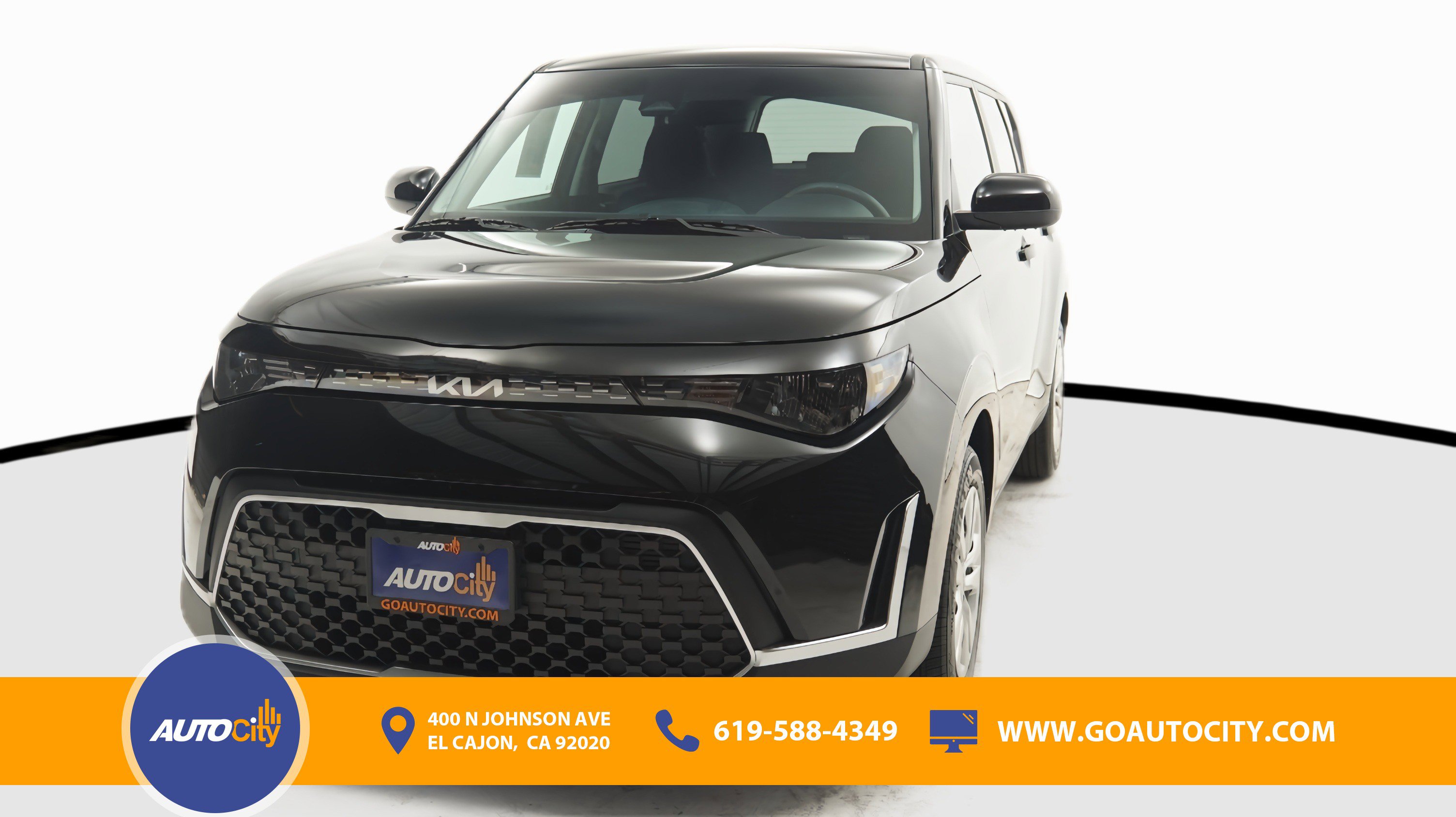 Used 2025 Kia Soul LX image 1