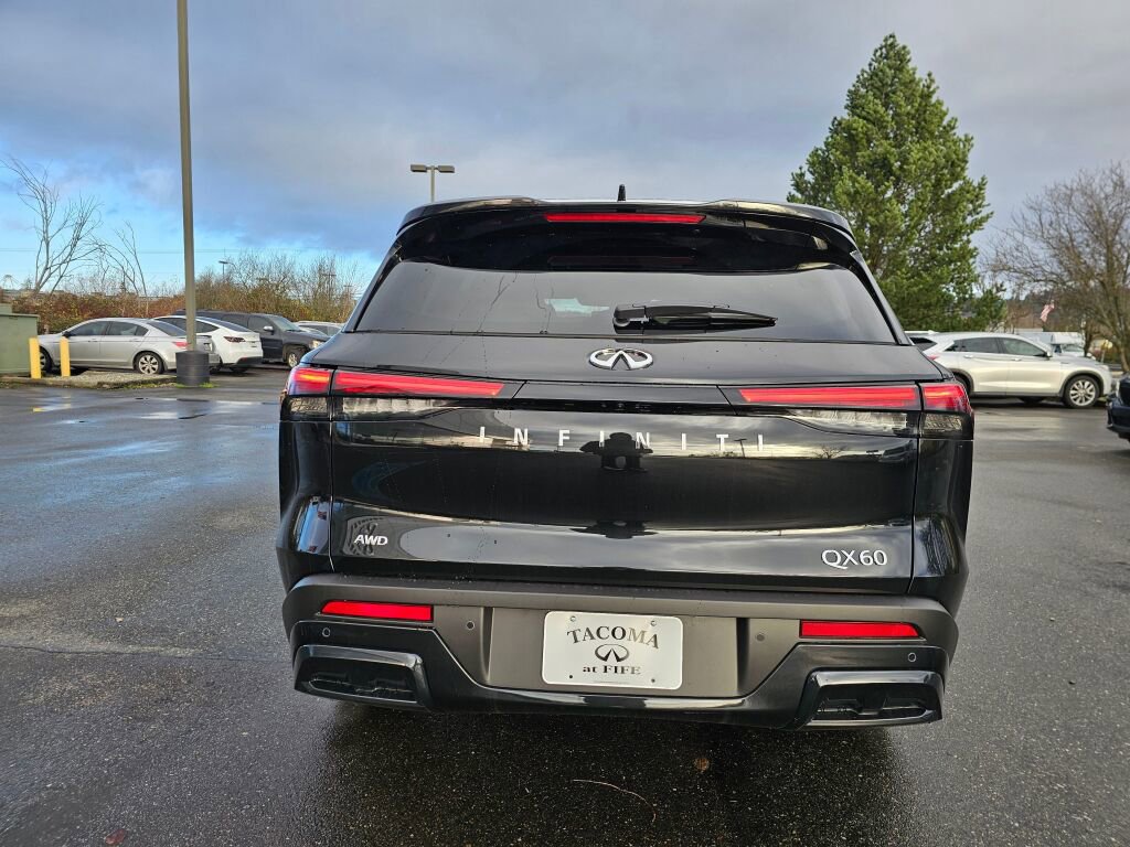 New 2025 INFINITI QX60 Luxe image 6