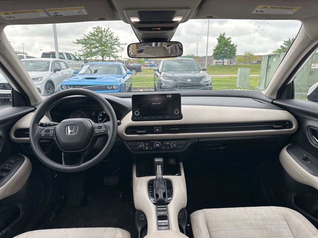 Certified 2023 Honda HR-V LX image 18