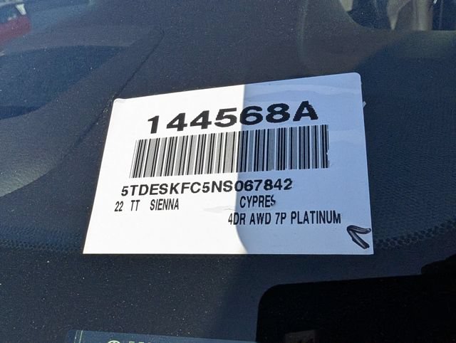 Used 2022 Toyota Sienna Platinum AWD/4WD image 36