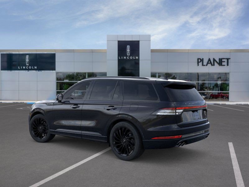New 2025 Lincoln Aviator Reserve w/ Jet Appearance Package image 4