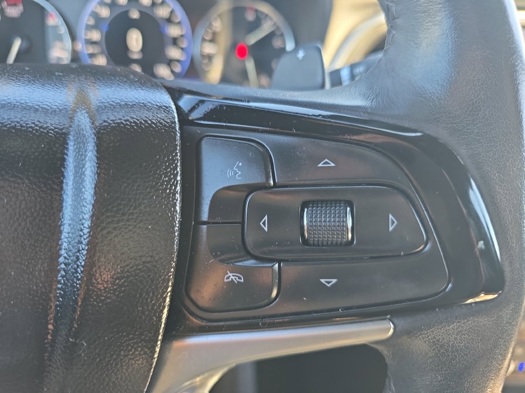 Used 2023 Buick Enclave Avenir AWD/4WD image 34