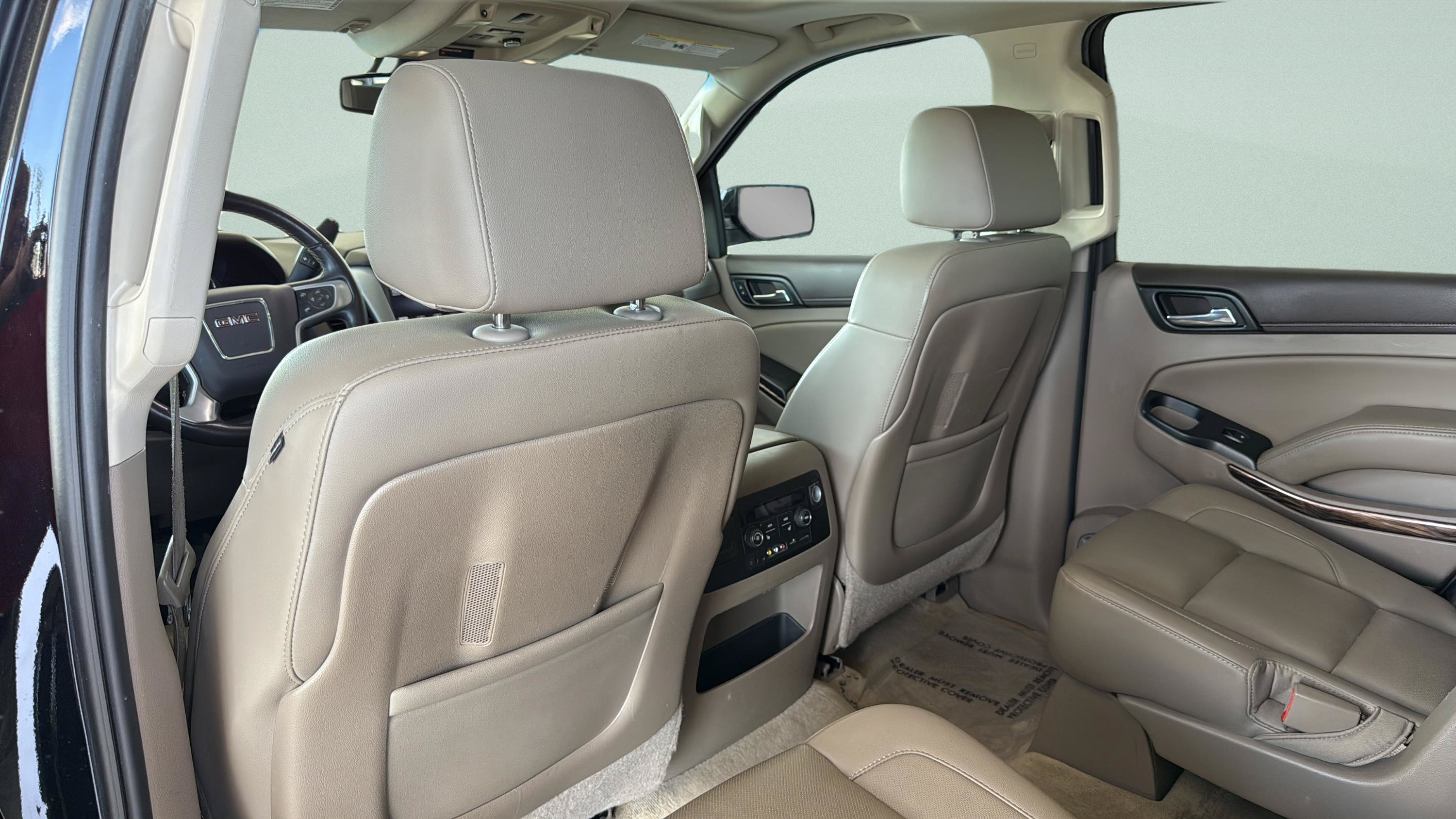 Used 2015 GMC Yukon SLT w/ Open Road Package RWD image 20