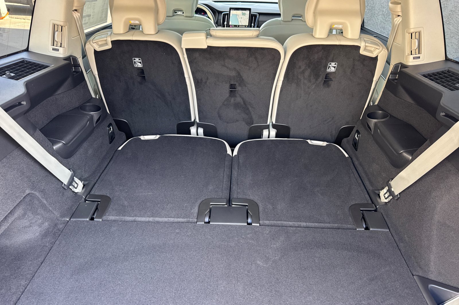 New 2026 Volvo XC90 T8 Ultra AWD/4WD image 13