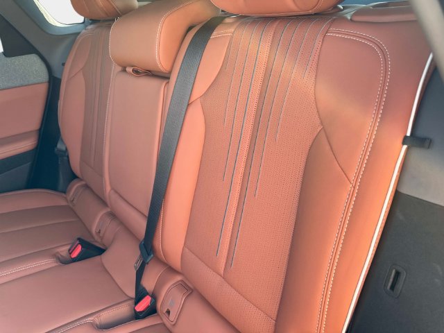 New 2027 Cadillac Optiq Premium Sport w/ LPO, Floor Liner Package AWD/4WD image 12