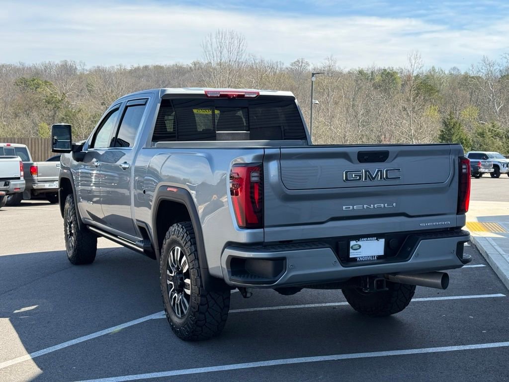 Used 2025 GMC Sierra 2500 Denali Ultimate image 15