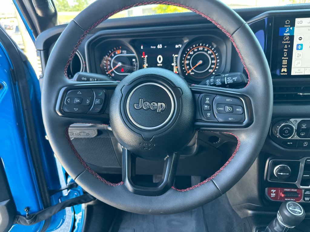 Used 2024 Jeep Wrangler Unlimited Rubicon AWD/4WD image 18