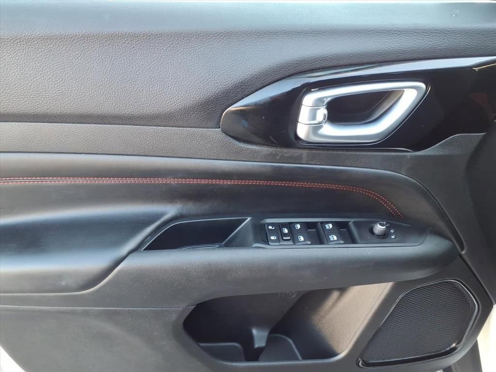 Certified 2022 Jeep Compass Trailhawk w/ Trailhawk Convenience Group image 13