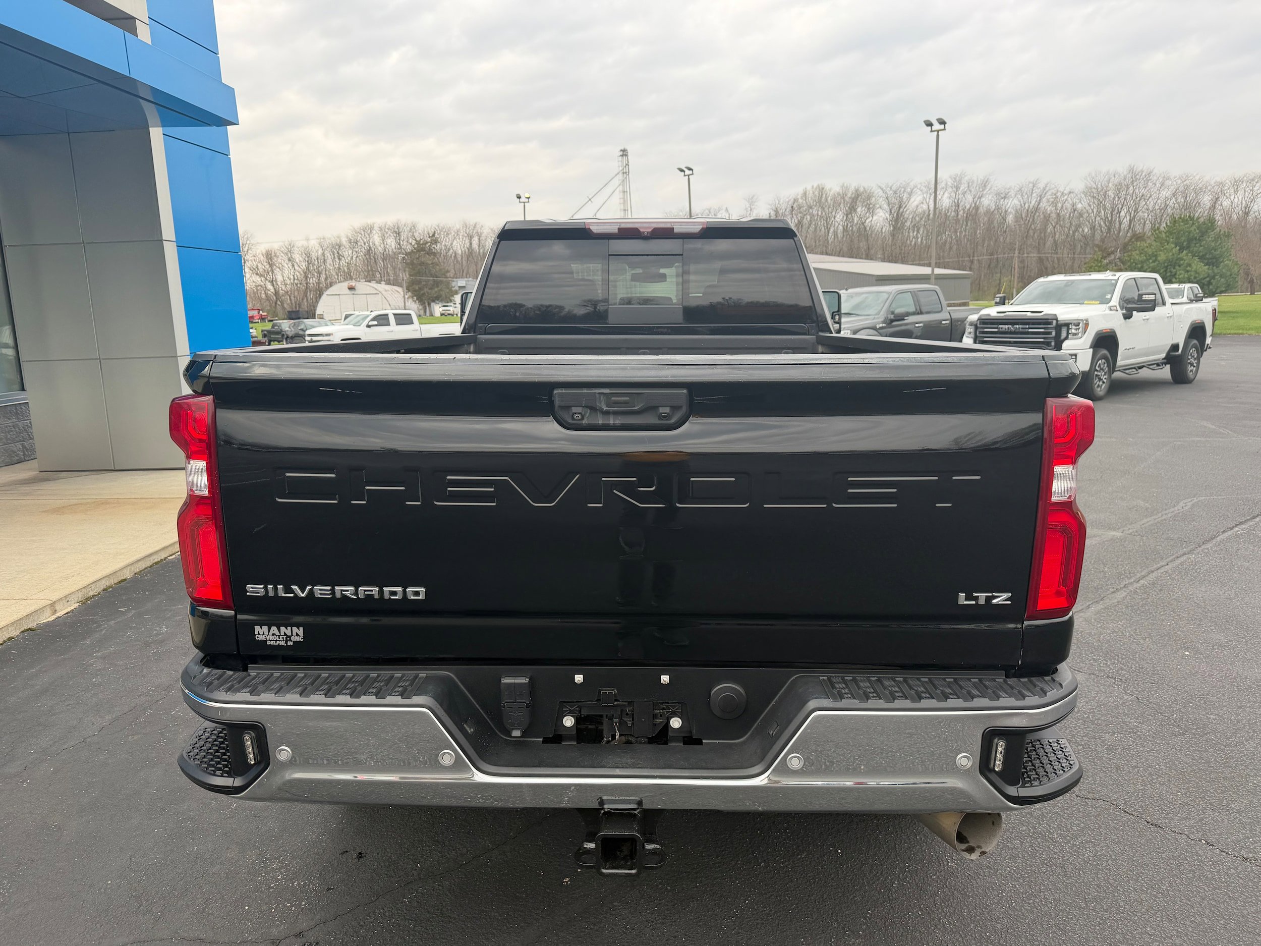 Used 2020 Chevrolet Silverado 3500 LTZ w/ LTZ Plus Package AWD/4WD image 9