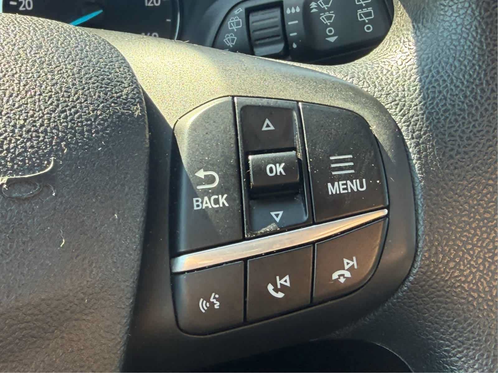 Used 2022 Ford Escape SE AWD/4WD image 12