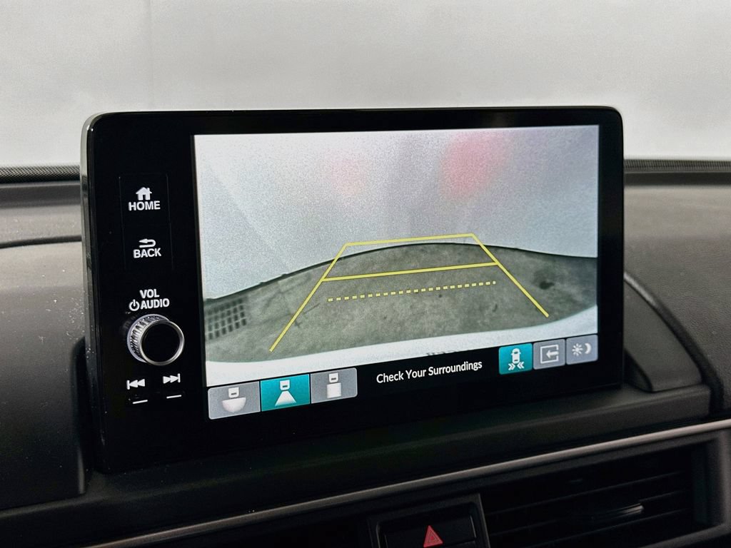 Used 2023 Honda Pilot Touring image 10