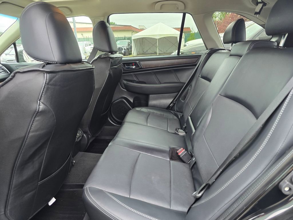 Used 2019 Subaru Outback 2.5i Limited AWD/4WD image 14