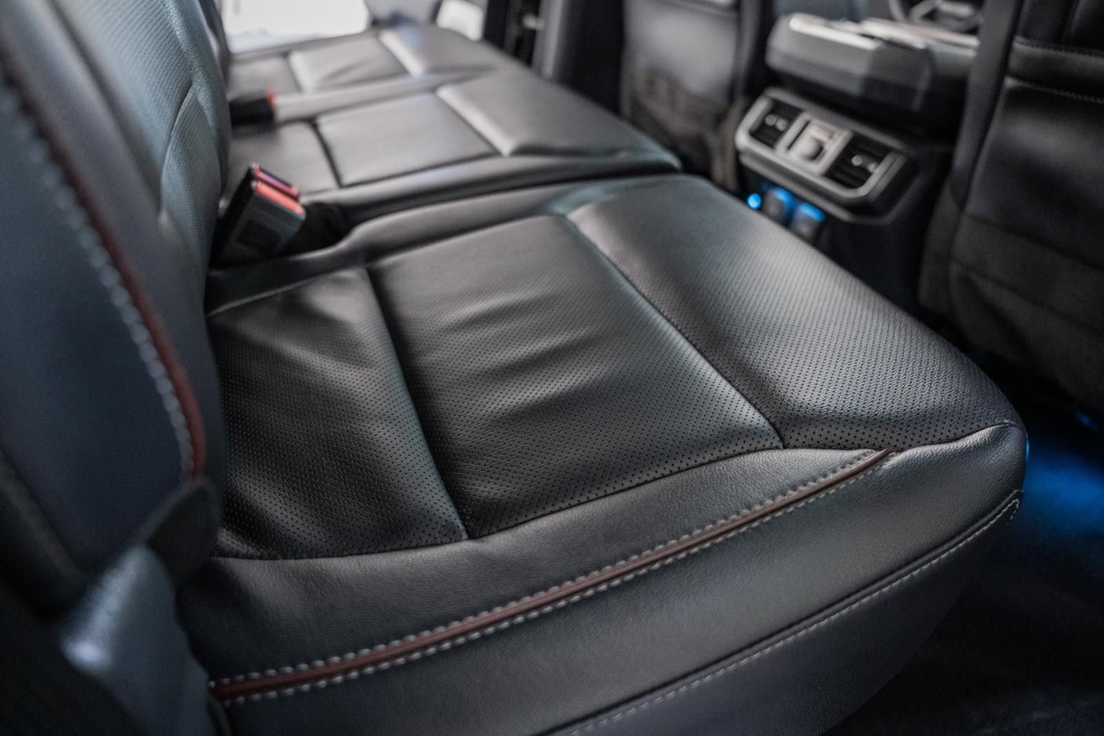 Used 2023 Ford F150 Lariat w/ Equipment Group 502A High image 41