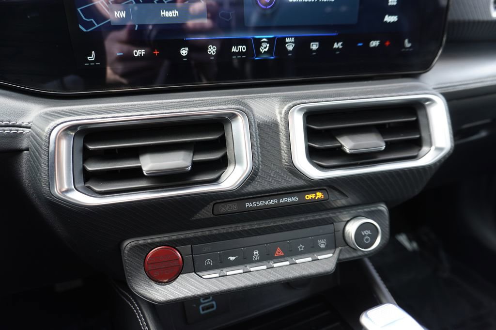 Used 2024 Ford Mustang Premium image 17