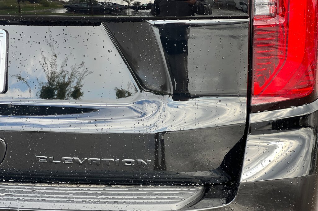New 2026 GMC Yukon Elevation image 23