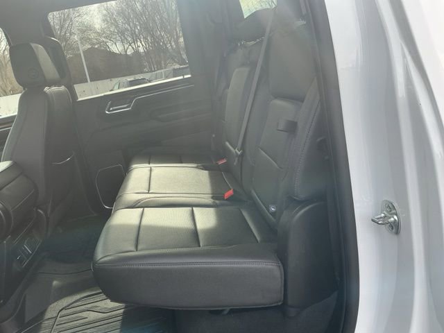 Used 2025 GMC Sierra 3500 SLT w/ X31 Off-Road Package image 15
