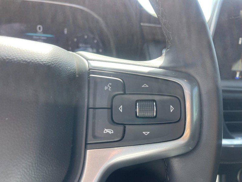 Used 2024 Chevrolet Suburban Z71 w/ Z71 Off-Road Package AWD/4WD image 18