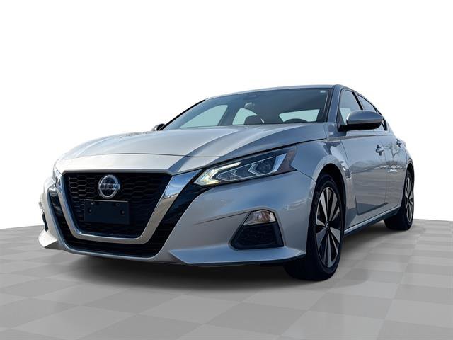 Used 2021 Nissan Altima 2.5 SV image 1