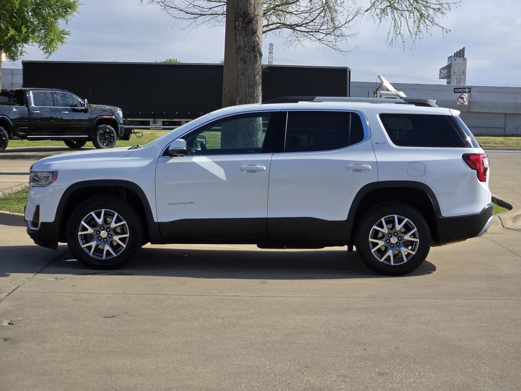 Used 2023 GMC Acadia SLT AWD/4WD image 4