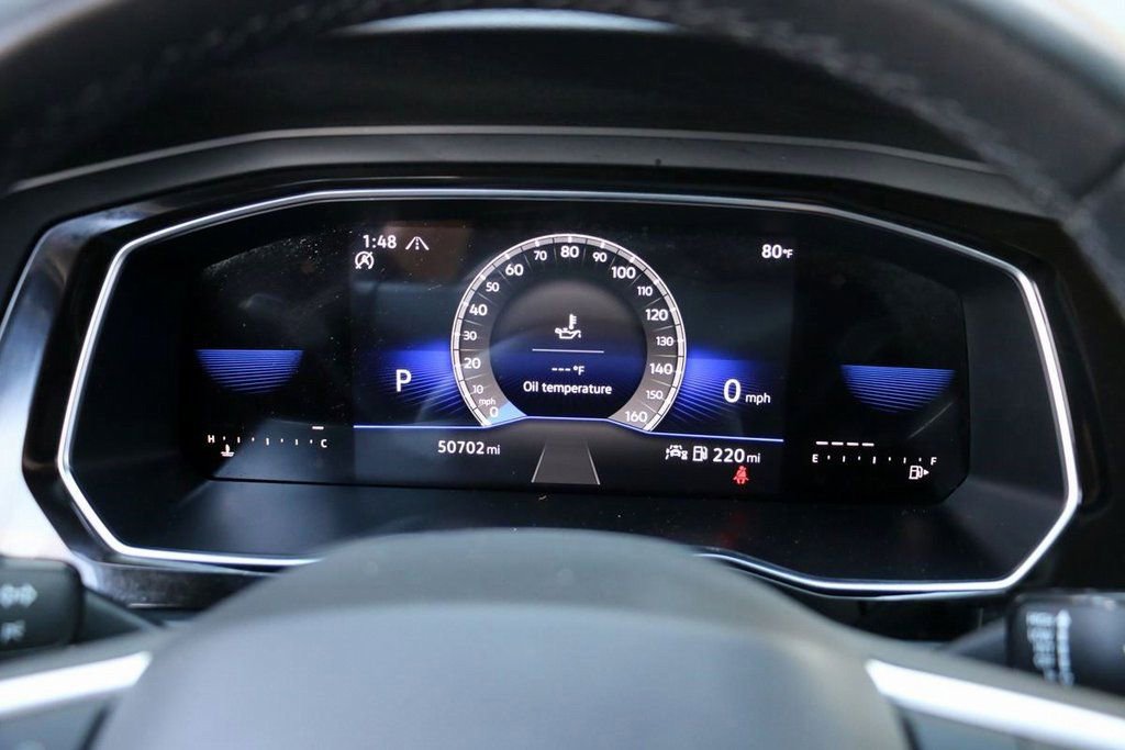 Used 2024 Volkswagen Jetta SE image 12