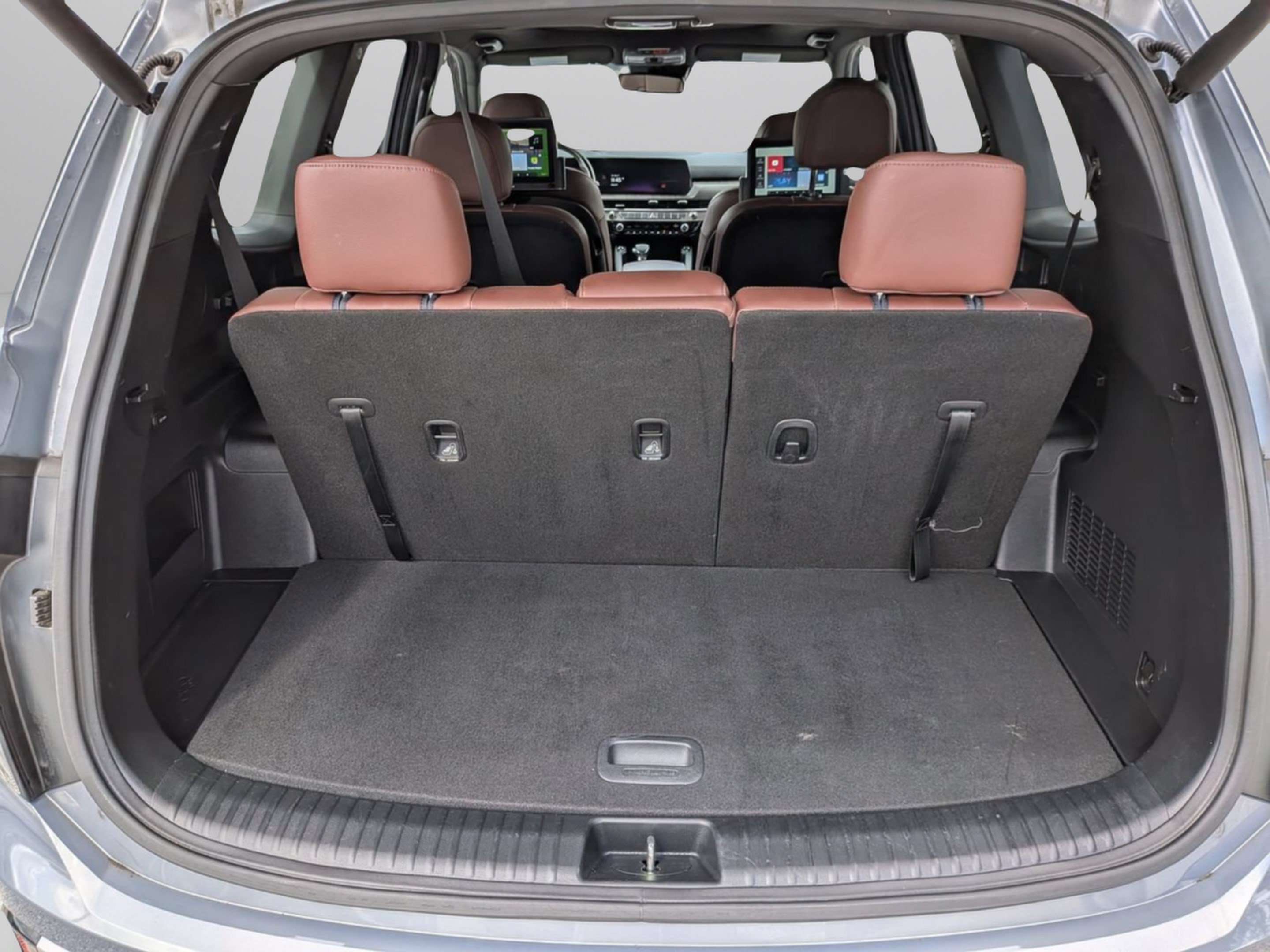 Certified 2023 Kia Telluride EX w/ EX Captain's Chair Package FWD image 11