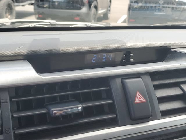 Used 2017 Toyota 4Runner Limited AWD/4WD image 26