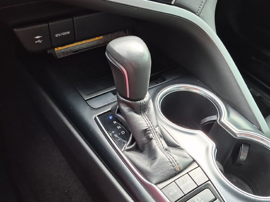 Used 2018 Toyota Camry XLE w/ Driver Assist Package FWD image 27