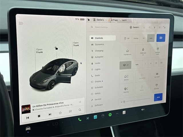 Used 2018 Tesla Model 3 Performance image 36