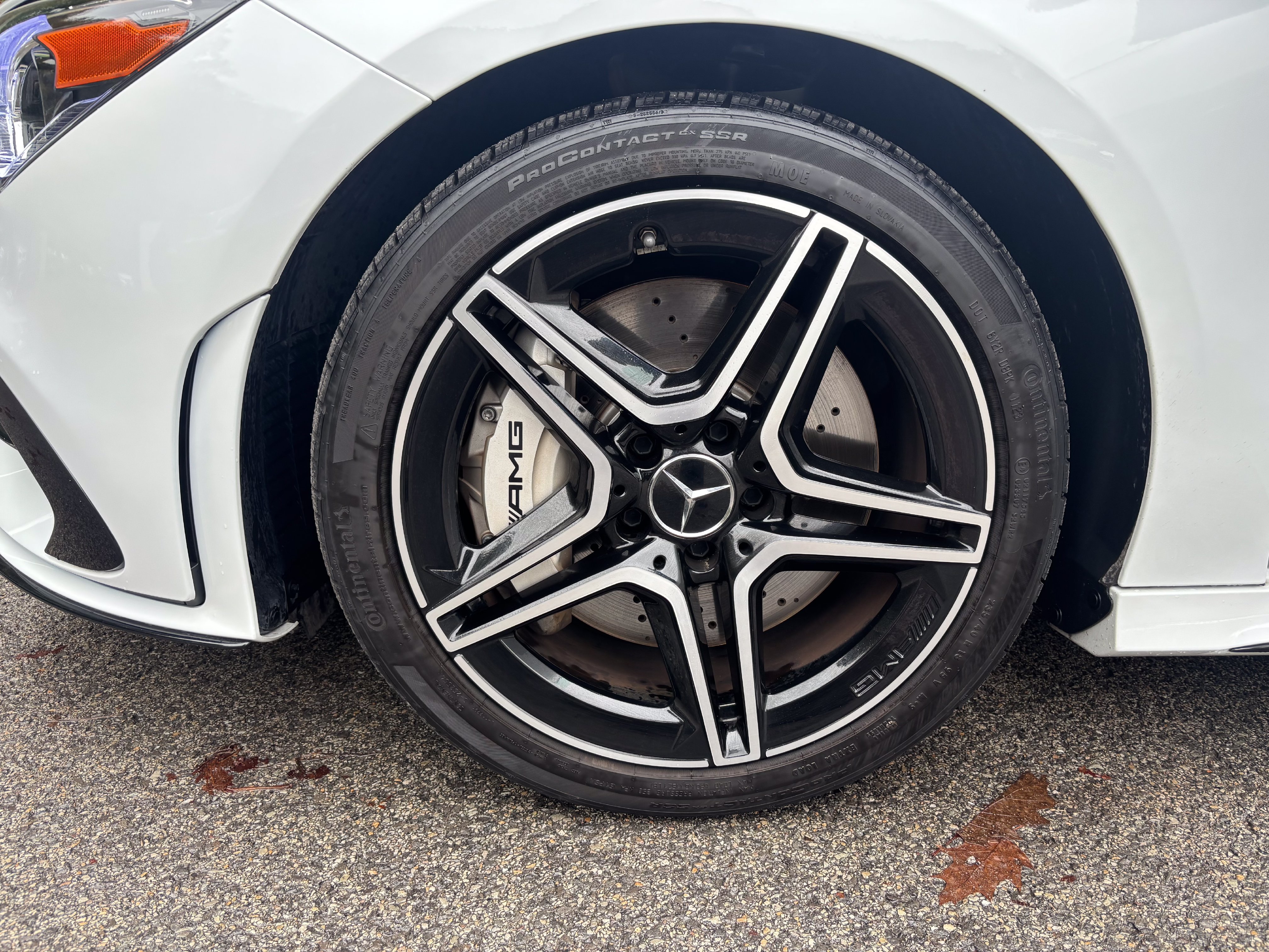 Certified 2023 Mercedes-Benz CLA 35 AMG 4MATIC image 10