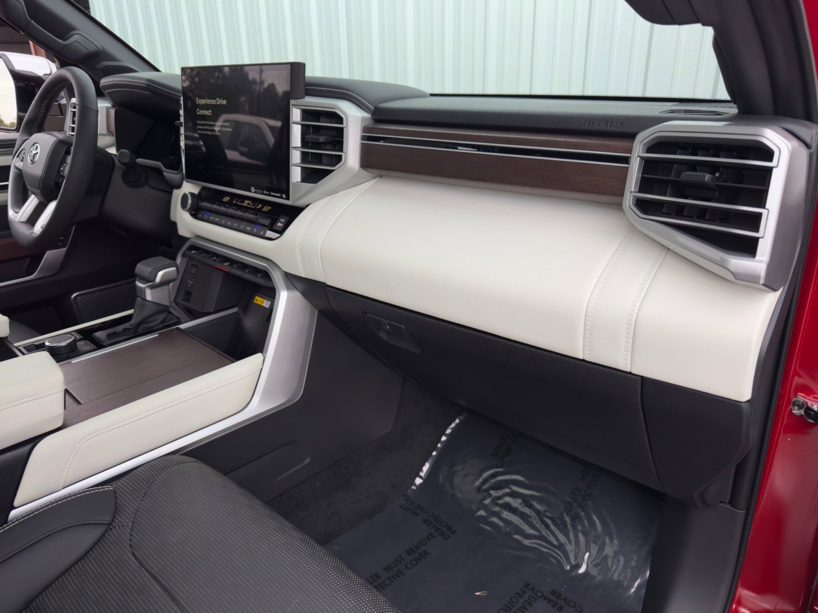 Used 2024 Toyota Sequoia Capstone image 15