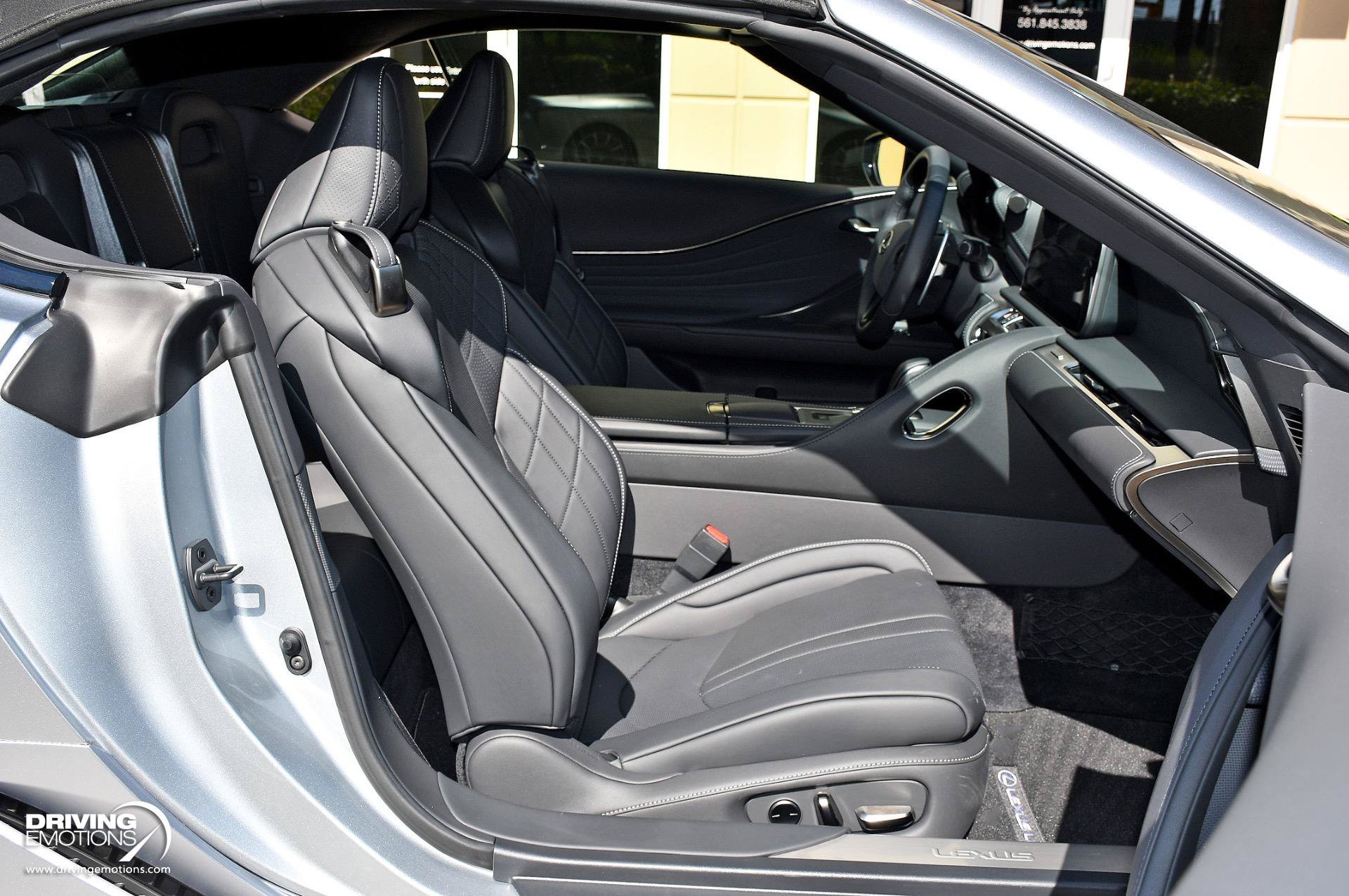 Used 2026 Lexus LC 500 Convertible w/ Touring Package RWD image 17