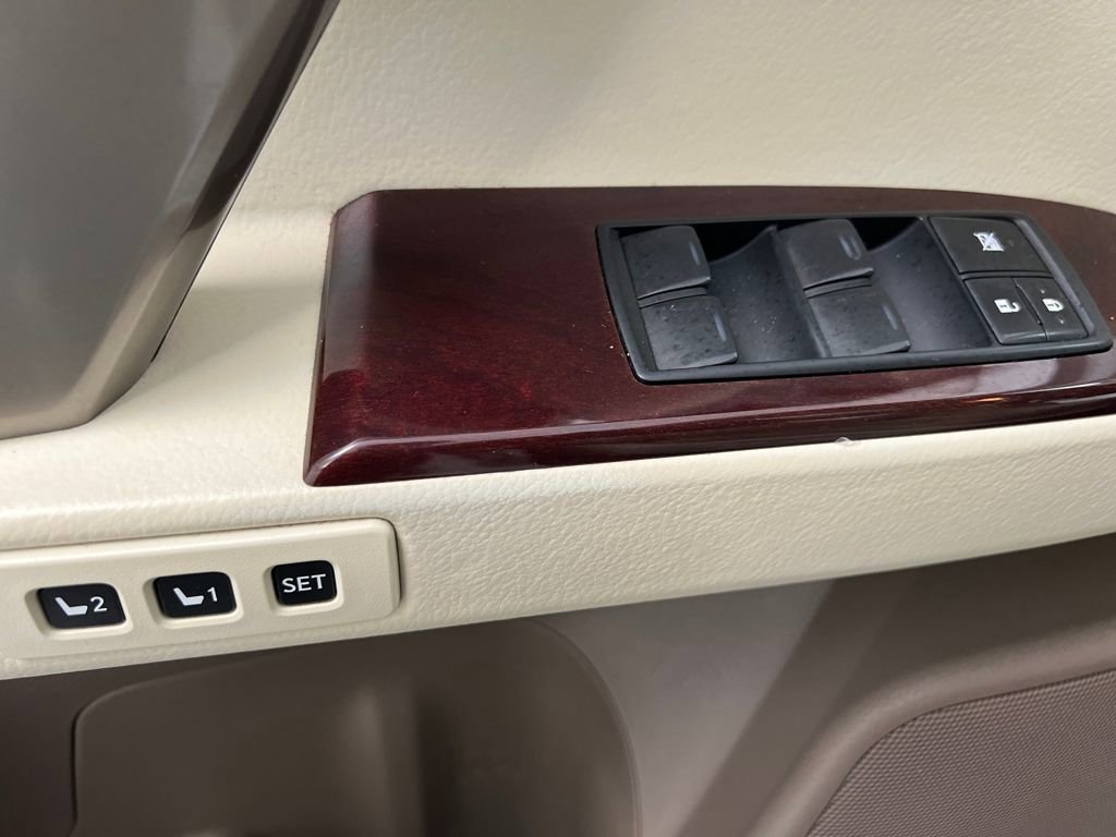 Used 2018 Lexus GX 460 Premium image 12