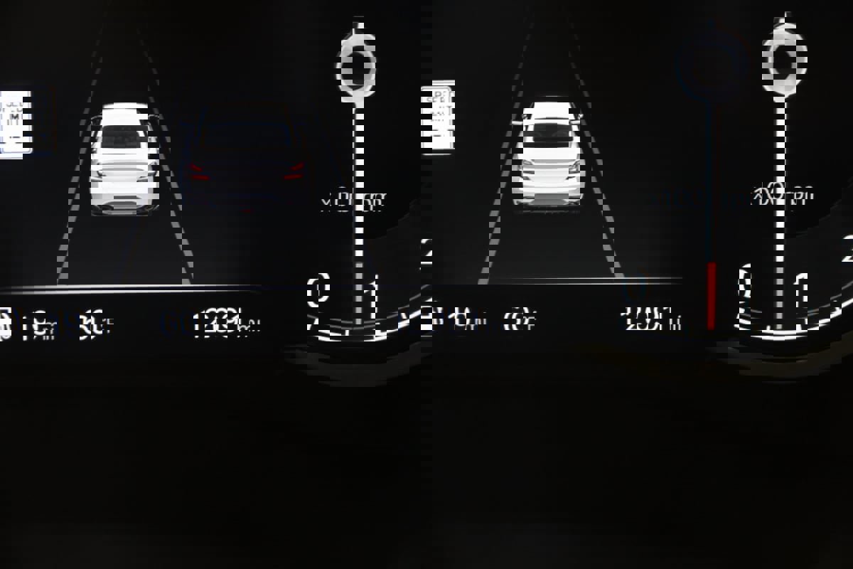 Used 2024 Genesis G70 3.3T Advanced image 46