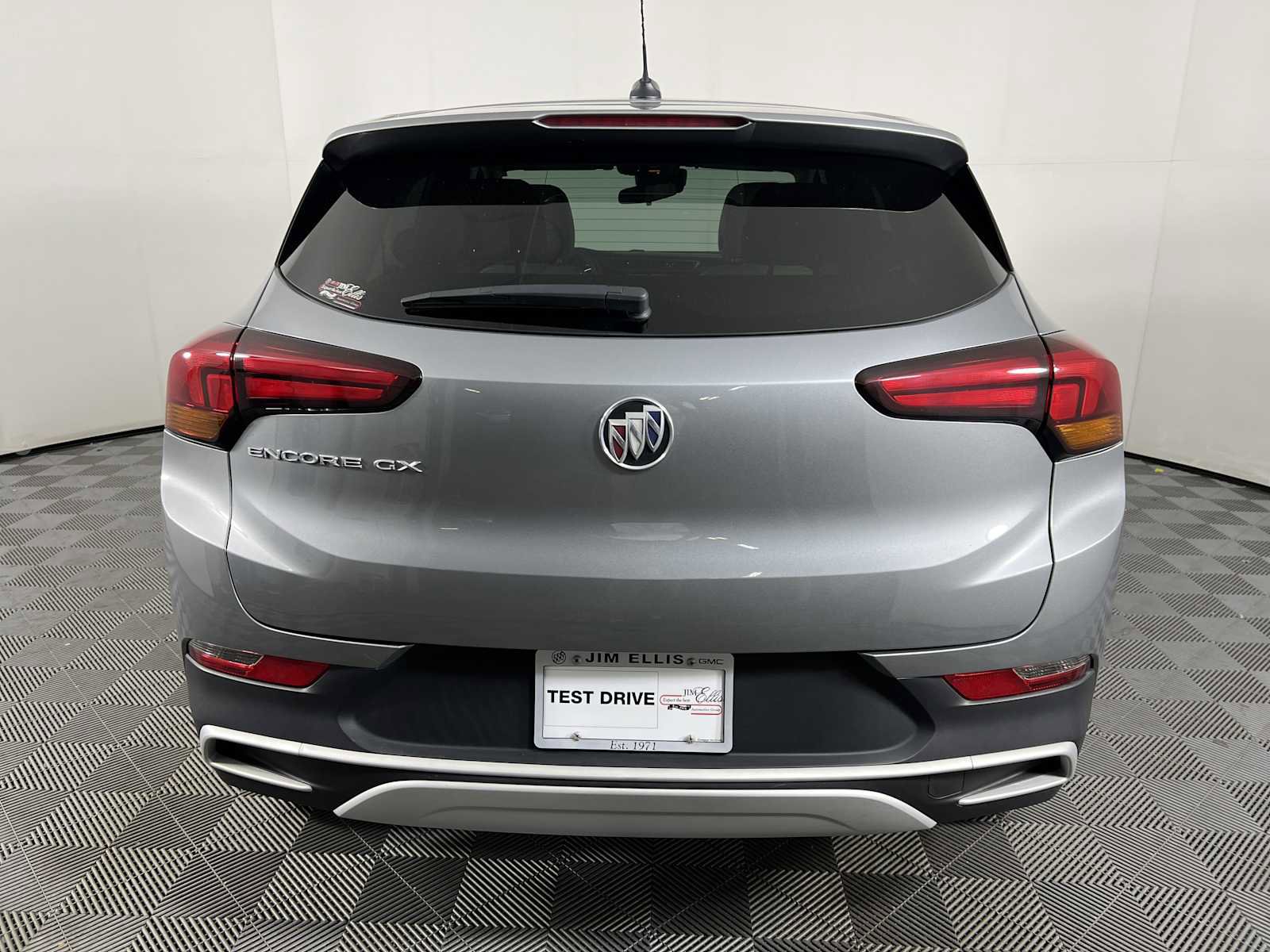 Used 2023 Buick Encore GX Preferred w/ Cold Weather Comfort Package image 6