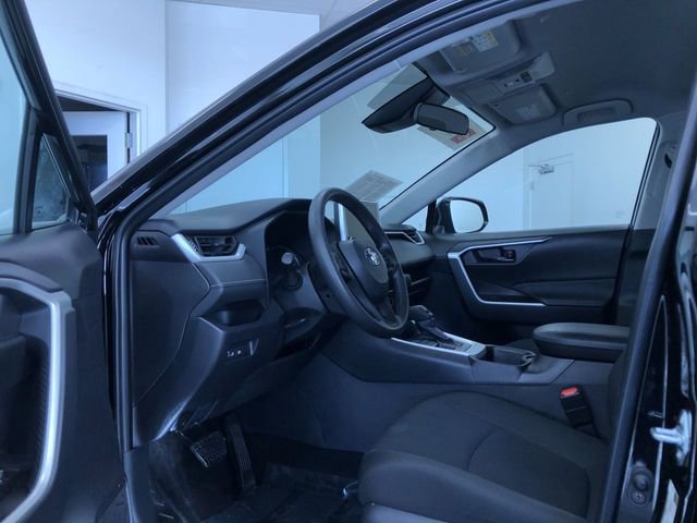 Certified 2025 Toyota RAV4 LE image 10