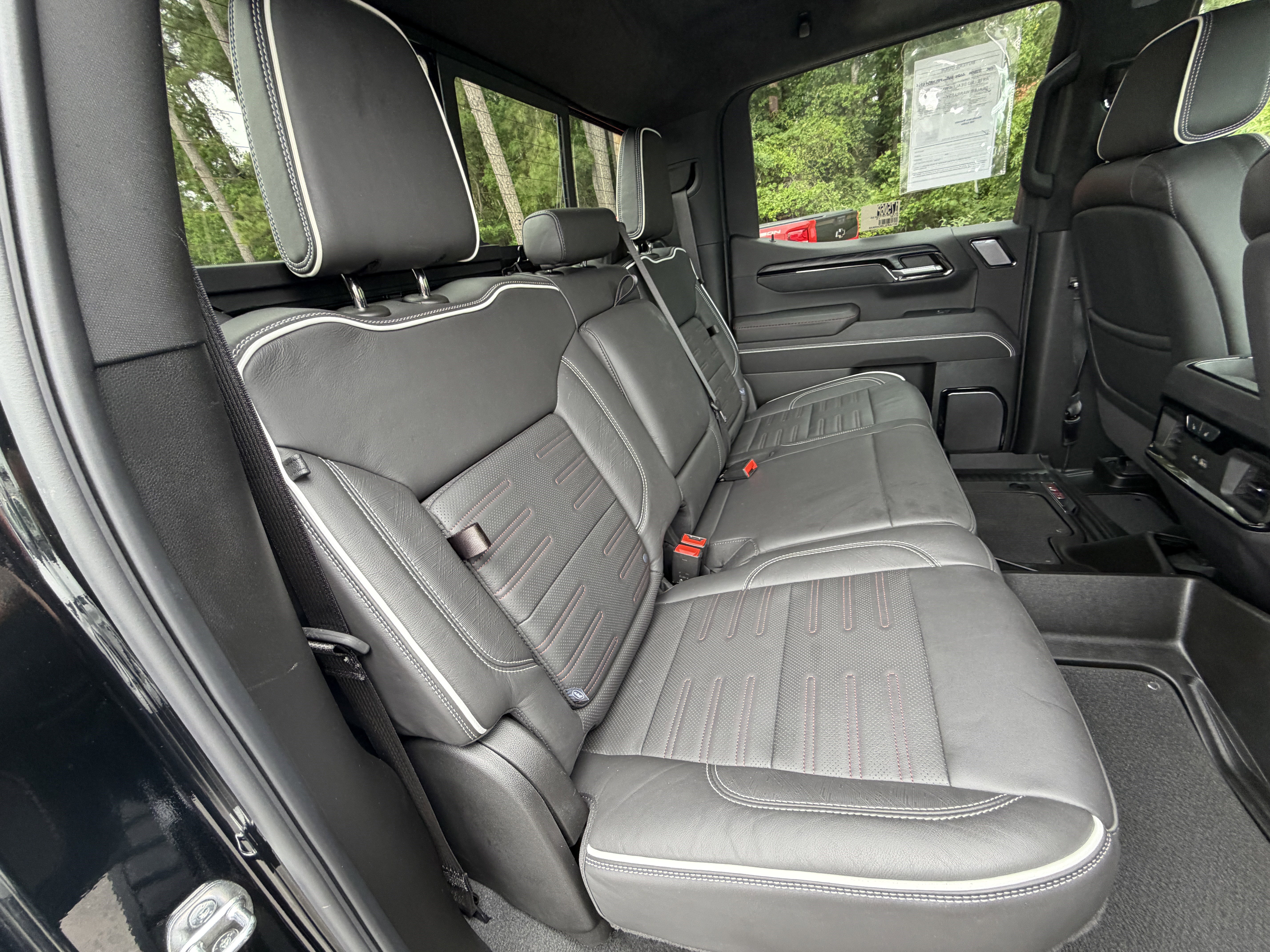 Used 2024 GMC Sierra 1500 AT4X AWD/4WD image 23