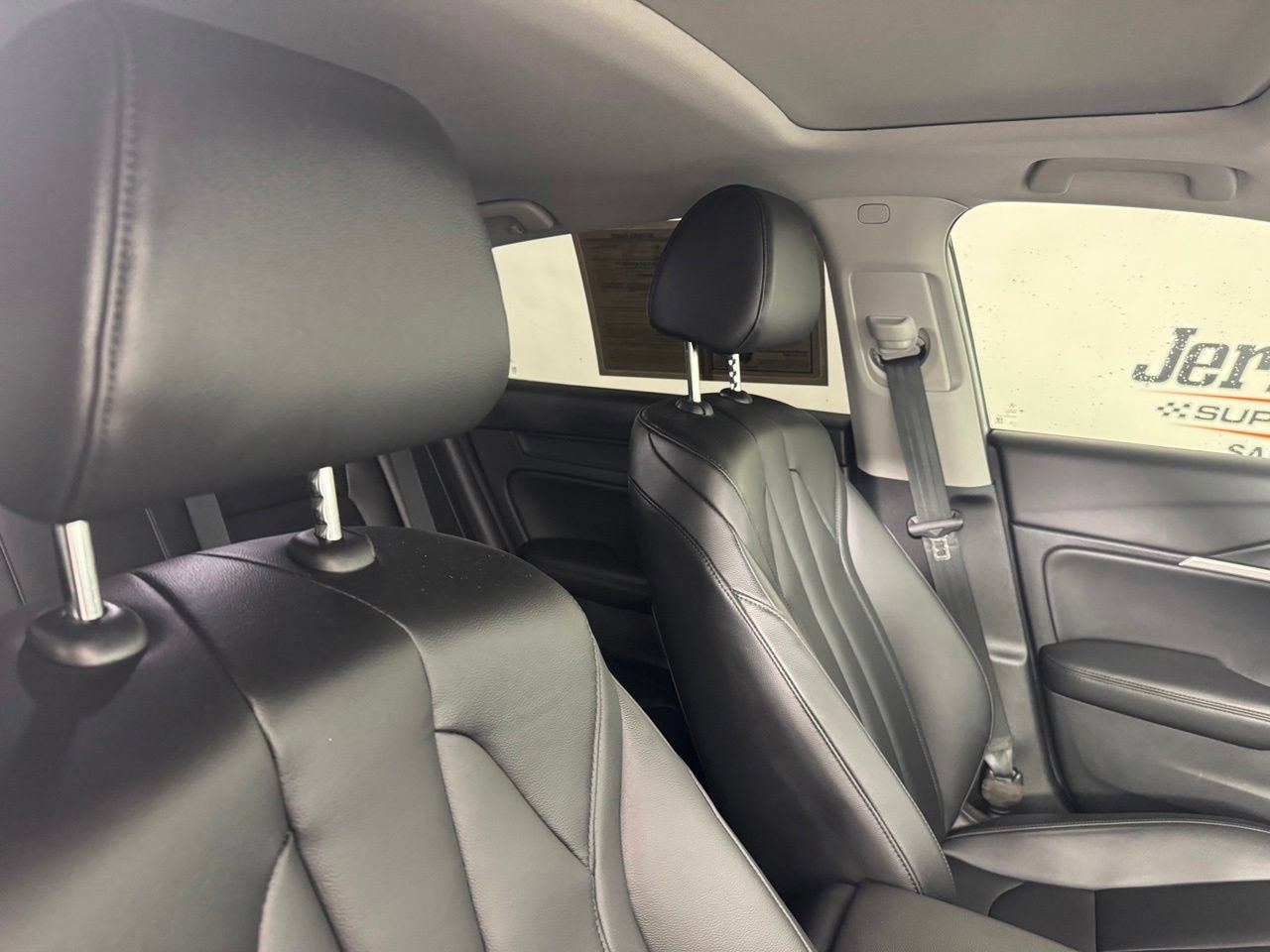 Used 2025 Acura Integra FWD image 34