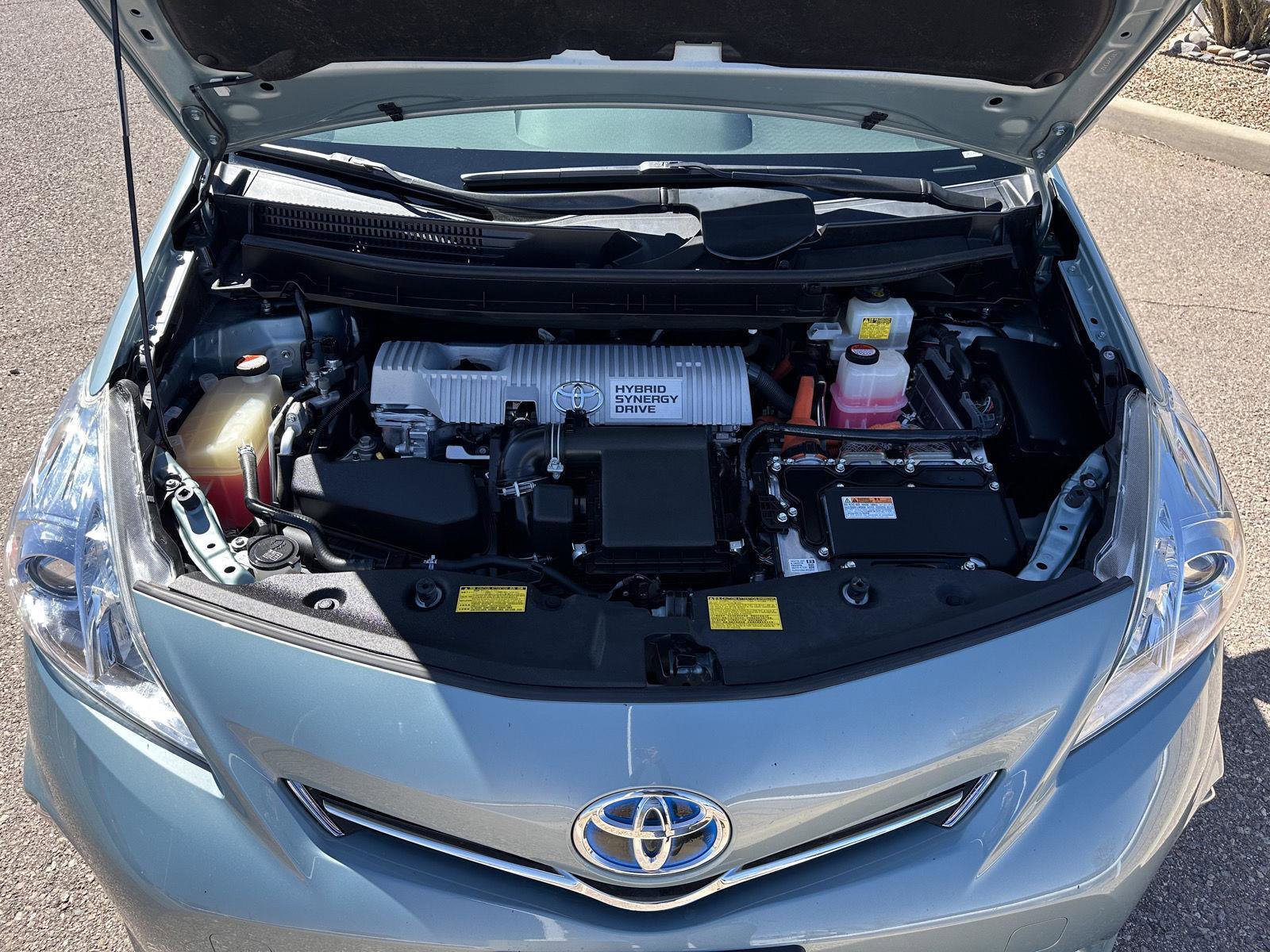 Used 2014 Toyota Prius V Three image 11