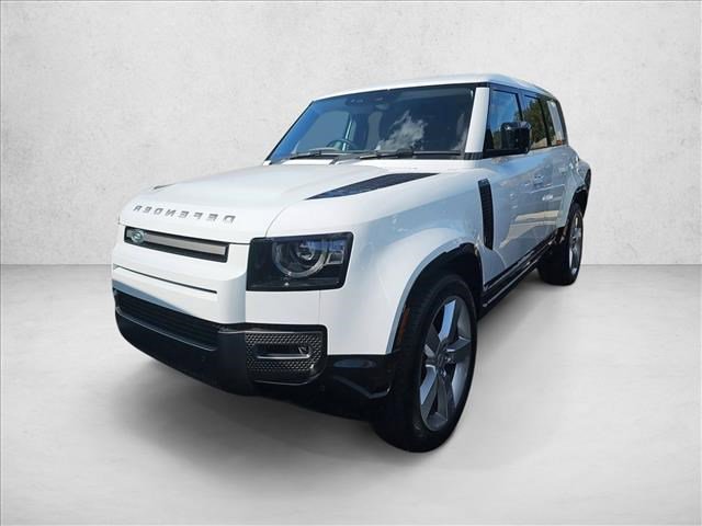 Used 2025 Land Rover Defender 110 X-Dynamic SE