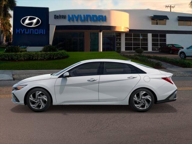 New 2025 Hyundai Elantra SEL image 3