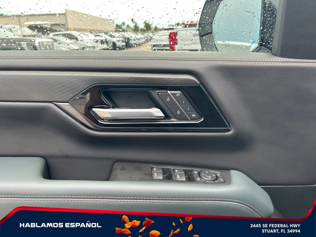New 2026 GMC Yukon AT4 w/ AT4 Premium Package AWD/4WD image 23