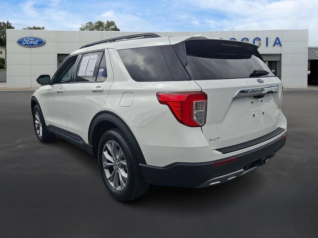 Certified 2023 Ford Explorer XLT w/ Equipment Group 202A AWD/4WD image 6